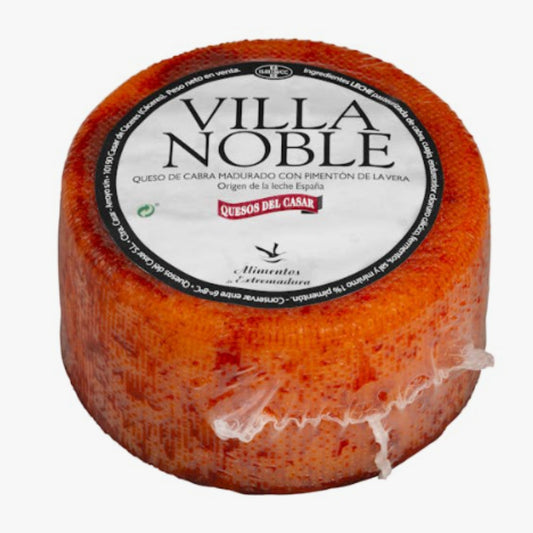 Queso madurado de cabra con pimentón de la Vera Villa Noble